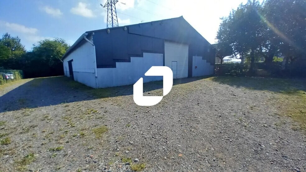 Flex dans VILLENEUVE-D'ASCQ à louer - Photo du bâtiment - Image 2 de 6