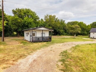 More details for 14485 County Road 156, Bluff Dale, TX - Multifamily for Sale