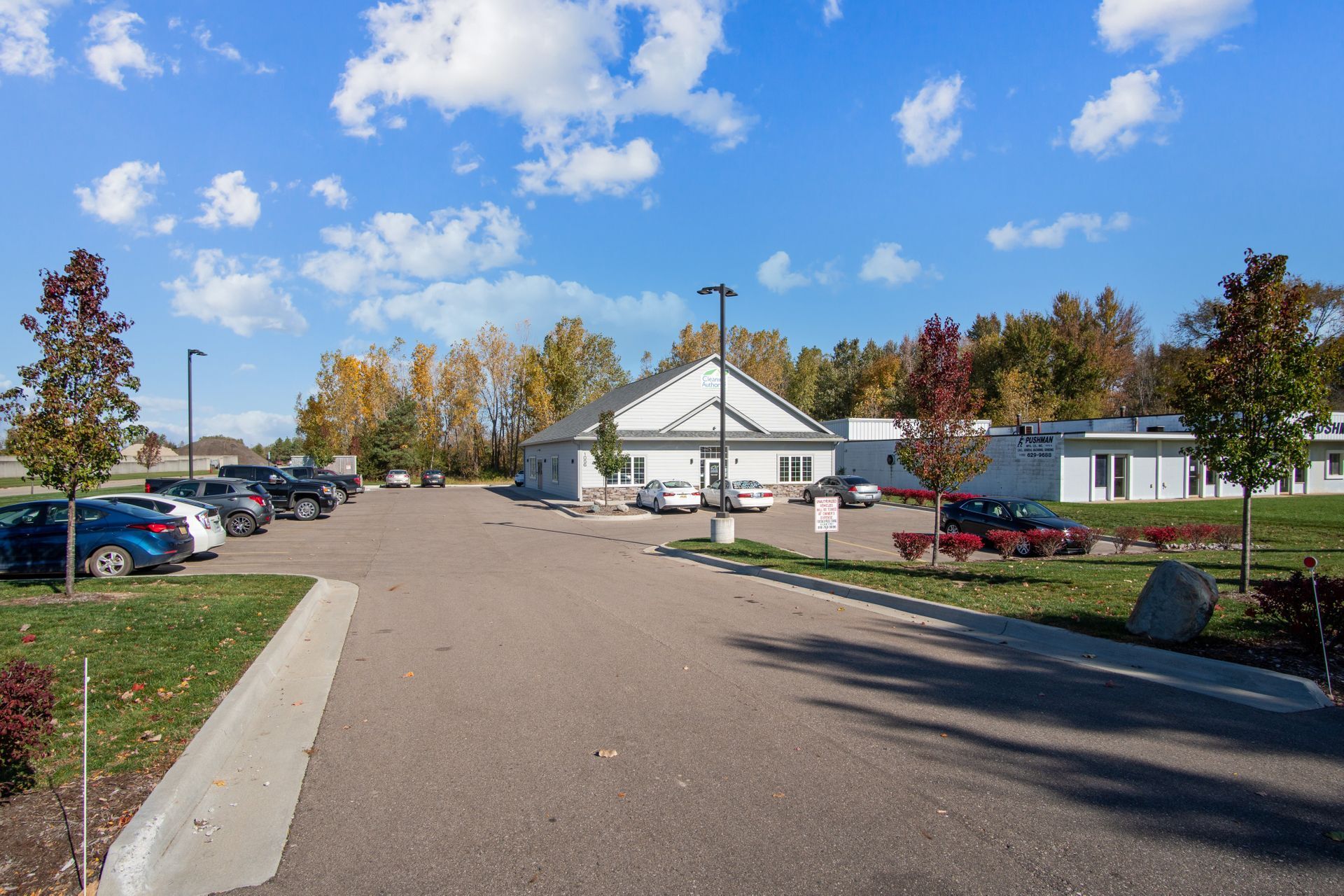 1056 Grant St, Fenton, MI à vendre Photo du b timent- Image 1 de 1