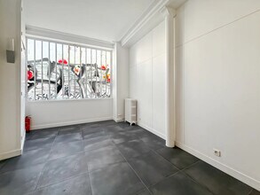 57 Boulevard De La Villette, Paris for lease Interior Photo- Image 2 of 7