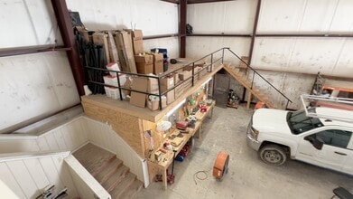 641 Commercial Dr, Buda, TX à louer - Vidéo sur l’inscription commerciale