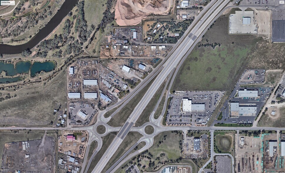 9791 Brighton Rd, Henderson, CO à louer - Photo du bâtiment - Image 3 de 4