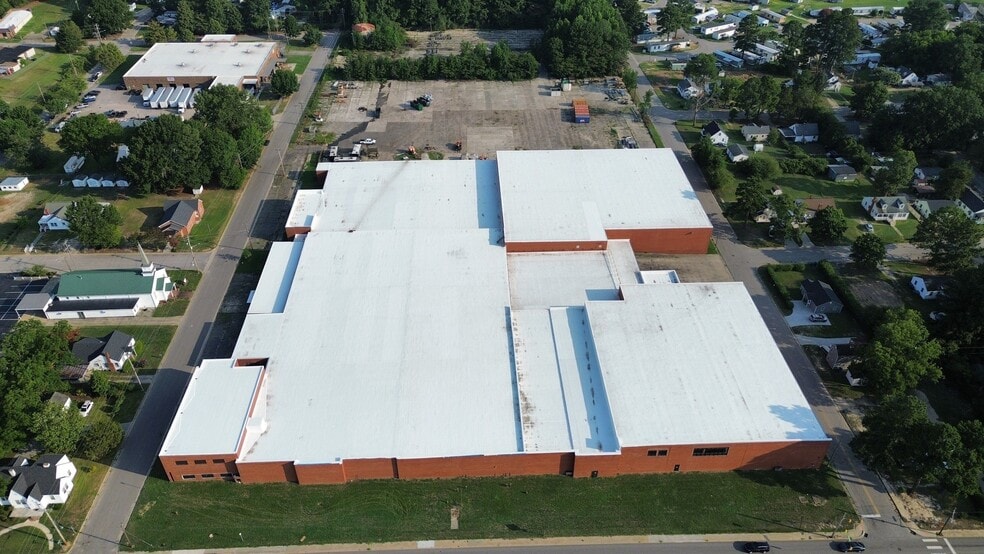 905 Herring Ave, Wilson, NC for sale - Building Photo - Image 2 of 4