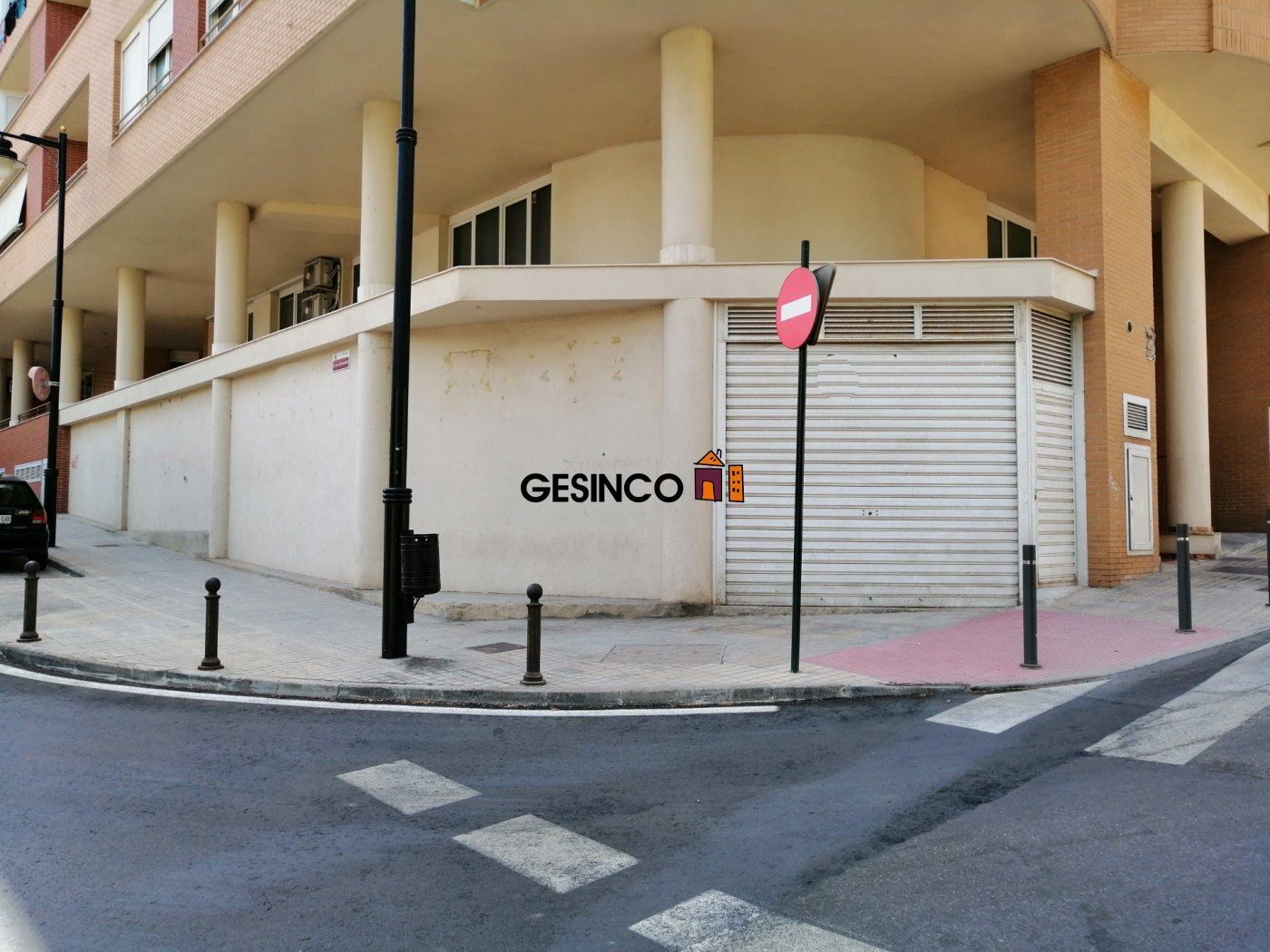 Commerce de détail dans Ontinyent, Valencia à vendre Photo du bâtiment- Image 1 de 8