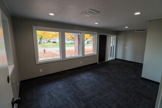 230 E 22nd St, Fremont, NE à louer Photo intérieure- Image 2 de 20