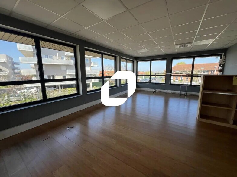 435 Rue De Marquette, Wambrechies à louer - Photo du bâtiment - Image 3 de 30