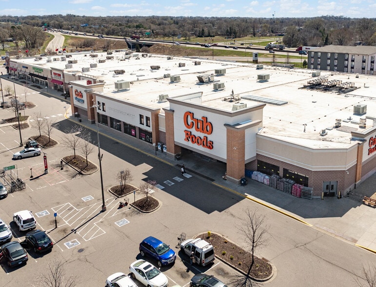 244-252 57th Ave NE, Fridley, MN for lease - Building Photo - Image 3 of 7