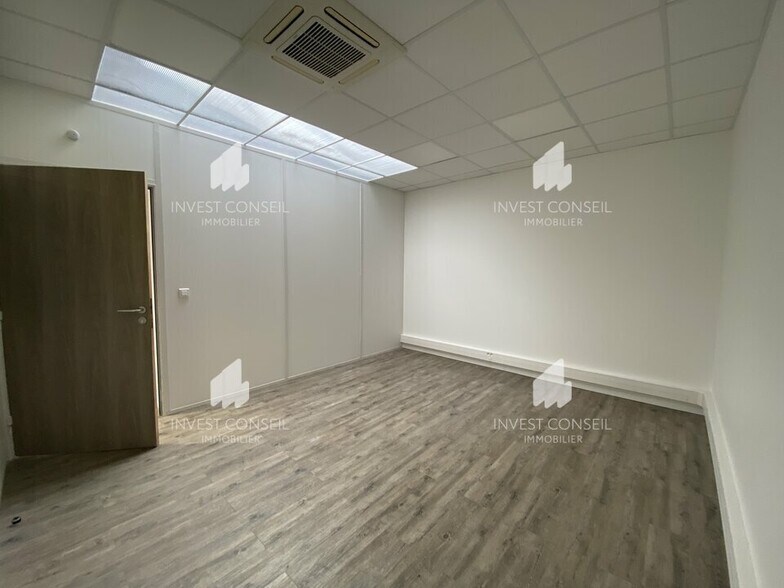 189 Boulevard André Brémont, Saint-Leu-la-Forêt à louer - Photo du bâtiment - Image 3 de 7