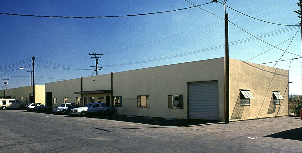 16216-16218 Arrow Hwy, Irwindale, CA à vendre - Photo du bâtiment - Image 2 de 5