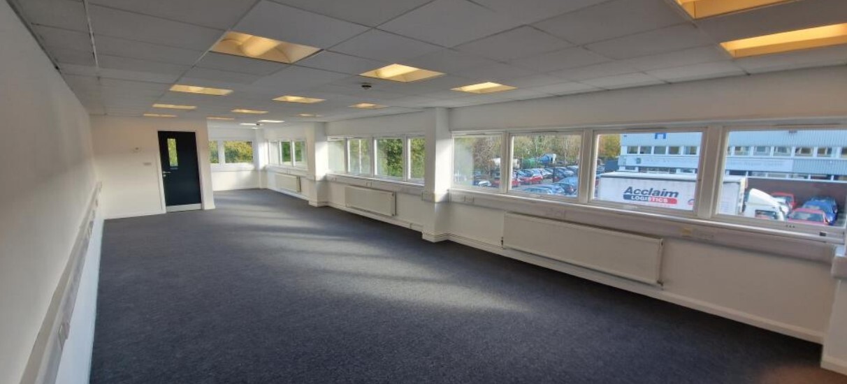 Brunel Rd, Totton for lease Interior Photo- Image 1 of 2