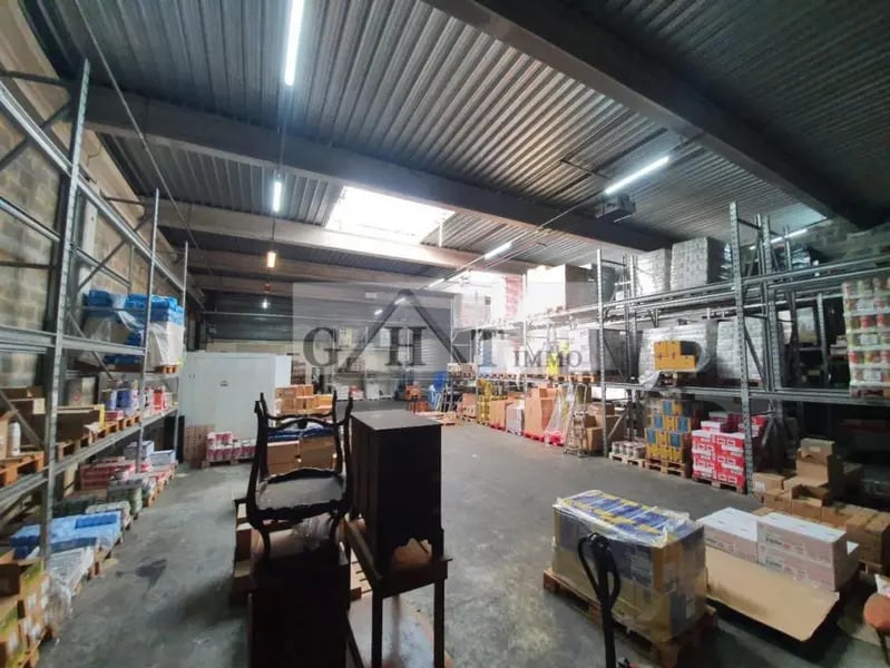 Industrial in Le Bourget for lease Interior Photo- Image 1 of 5