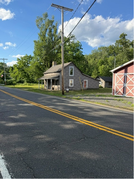 460 Stagecoach Rd, Millstone Township, NJ for sale - Building Photo - Image 2 of 5