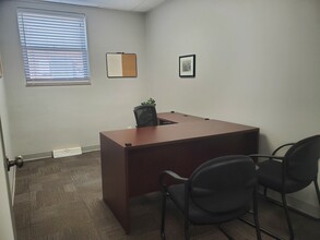 1118 Hampton Ave, Saint Louis, MO for lease Interior Photo- Image 2 of 2