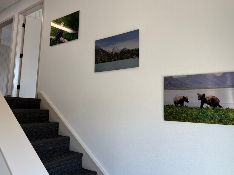 35186 Kenai Spur Hwy, Soldotna, AK à louer - Photo du bâtiment - Image 3 de 14