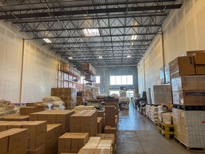 18 Highland Park Way NE, Airdrie, AB à louer Photo intérieure- Image 2 de 3