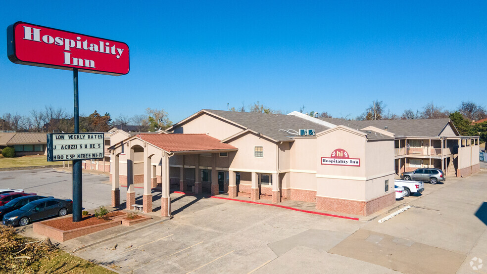 3709 NW 39th St, Oklahoma City, OK for sale - Building Photo - Image 1 of 1