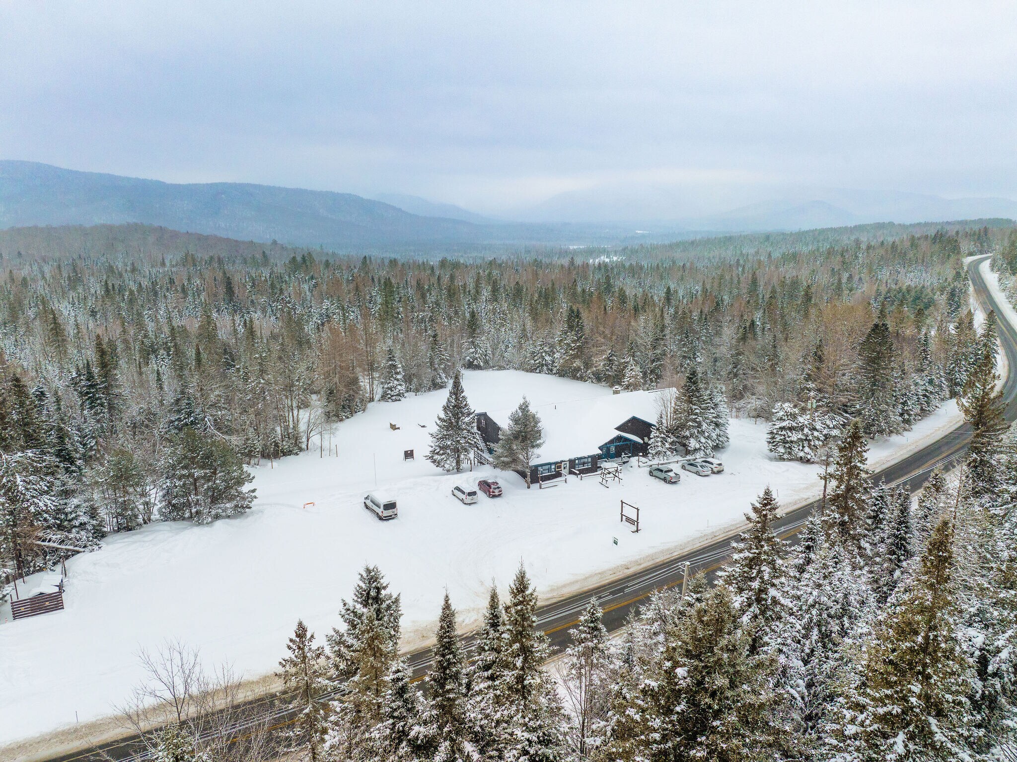 4833 Cascade Rd, Lake Placid, NY for sale Primary Photo- Image 1 of 26
