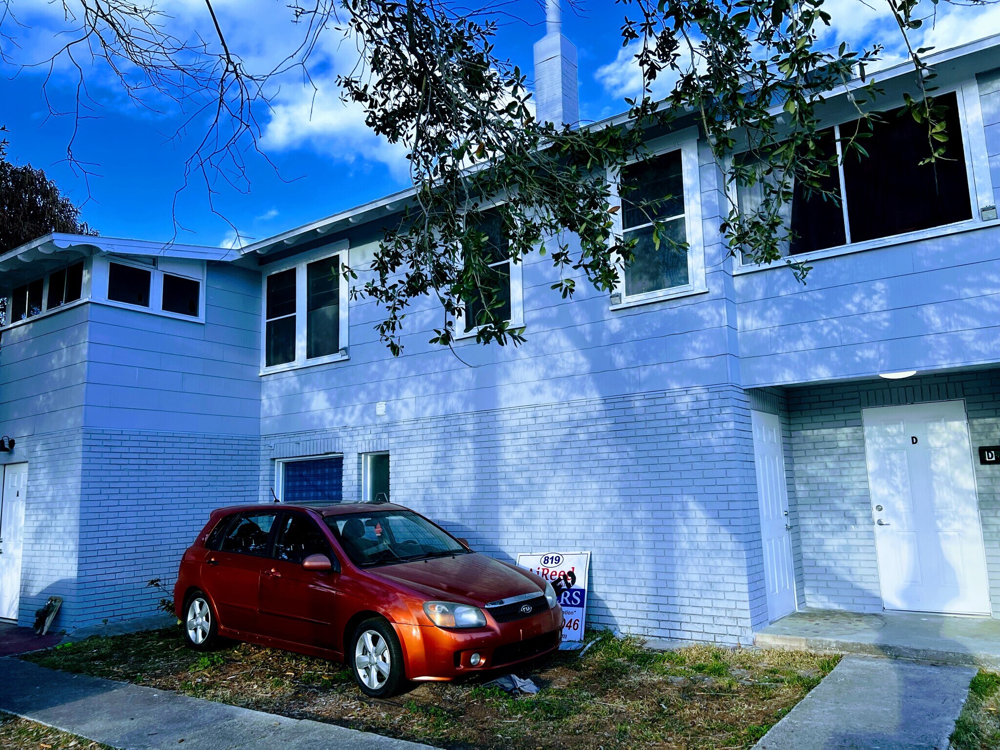 819 N Ridgewood Ave, Daytona Beach, FL à vendre Photo principale- Image 1 de 2