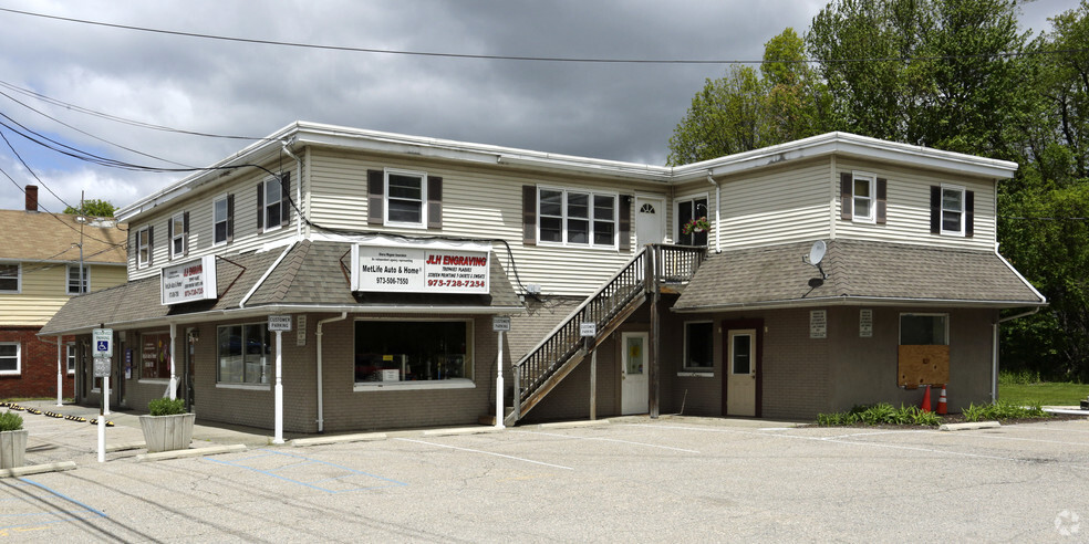 2012 Greenwood Lake Tpke, Hewitt, NJ à vendre - Photo principale - Image 1 de 1