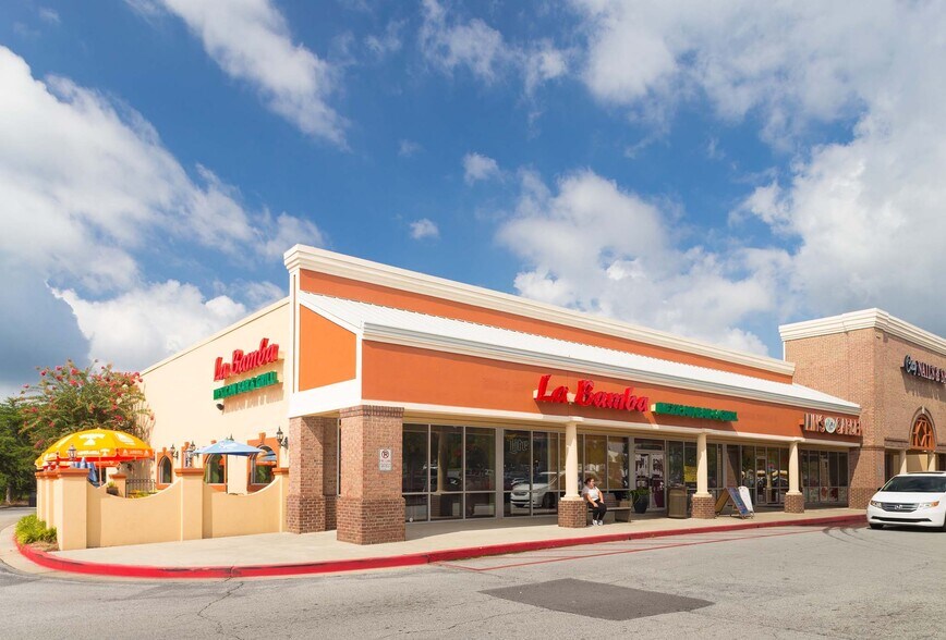 4325-4337 Atlanta Hwy, Loganville, GA à louer - Photo du bâtiment - Image 2 de 5