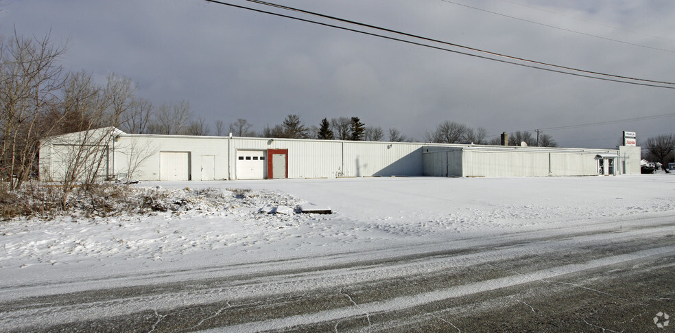 8833 S 27th St, Franklin, WI for sale - Building Photo - Image 3 of 4