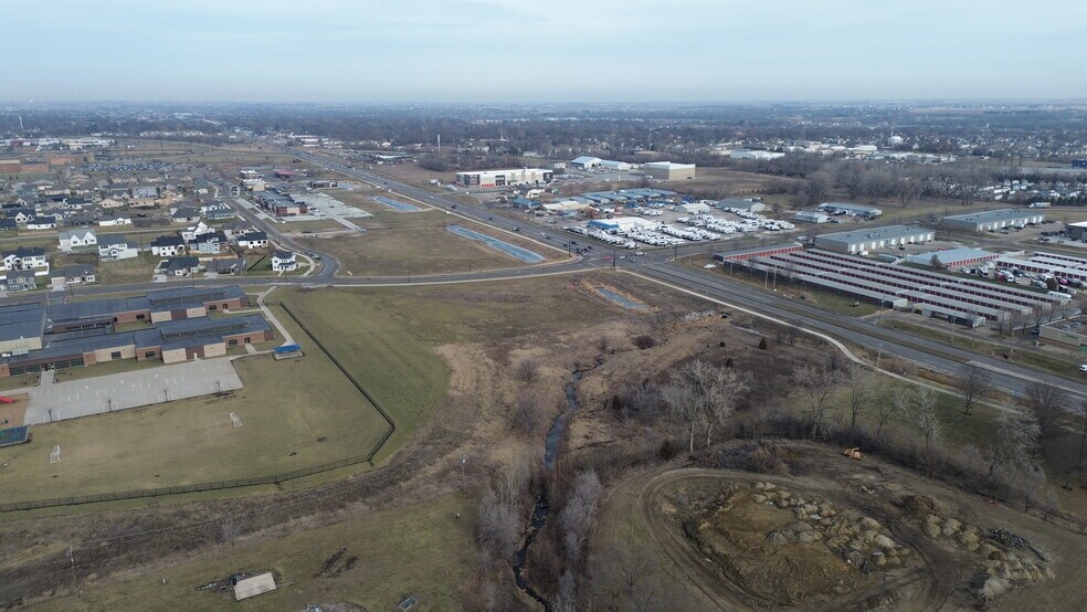 S Ankeny Blvd, Ankeny, IA à vendre - Photo du bâtiment - Image 2 de 5