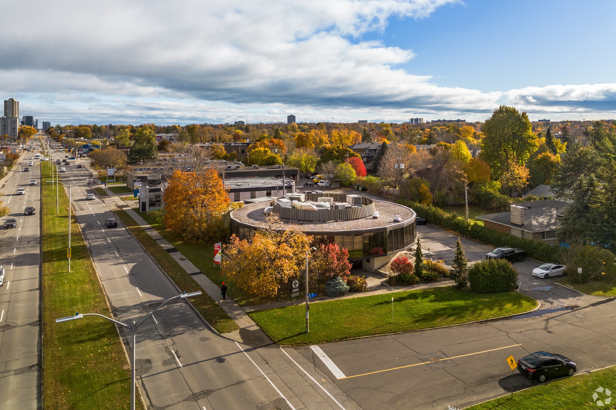 2300 Carling Ave, Ottawa, ON à louer Aérien- Image 1 de 24