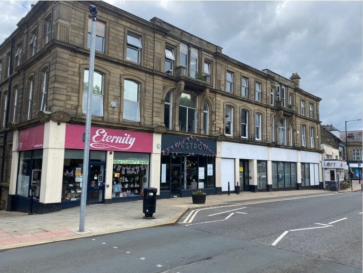 117-125 Main St, Bingley for lease - Building Photo - Image 2 of 2