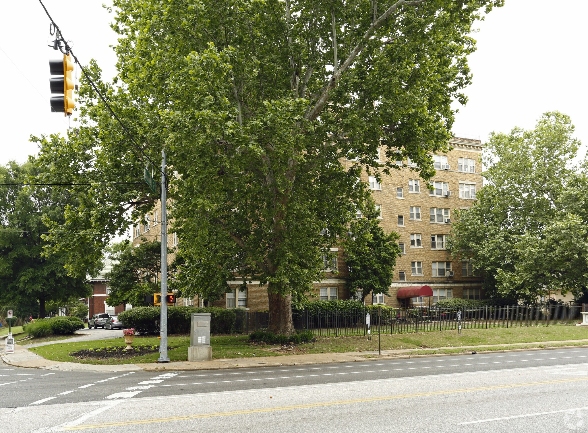 175 Stonewall St, Memphis, TN à vendre Photo principale- Image 1 de 4