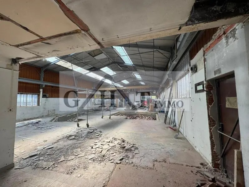 Industrial in Chennevières-sur-Marne for sale Interior Photo- Image 1 of 3