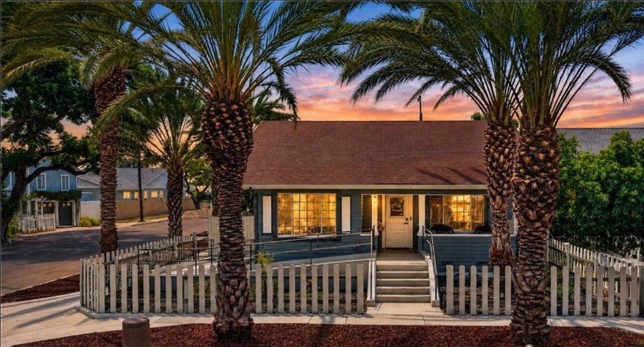 2700 W Olive Ave, Fullerton, CA à vendre Photo principale- Image 1 de 37