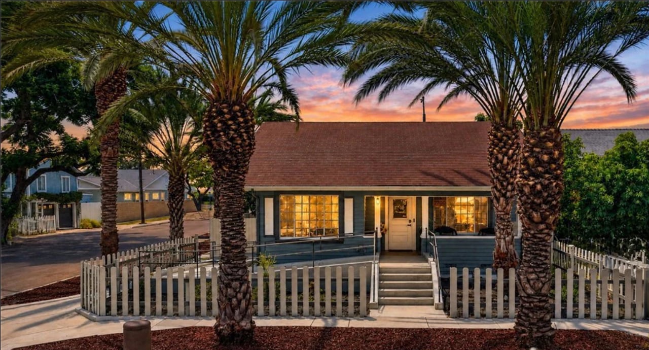 2700 W Olive Ave, Fullerton, CA for sale Primary Photo- Image 1 of 37
