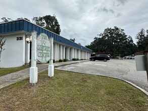 3131 NW 13th St, Gainesville, FL for lease Building Photo- Image 2 of 19