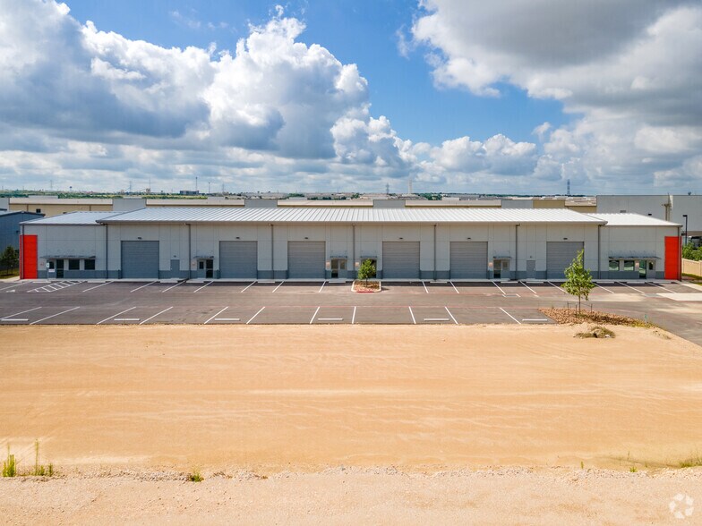 7637 Fm 3009, Schertz, TX à vendre - Photo du bâtiment - Image 3 de 14