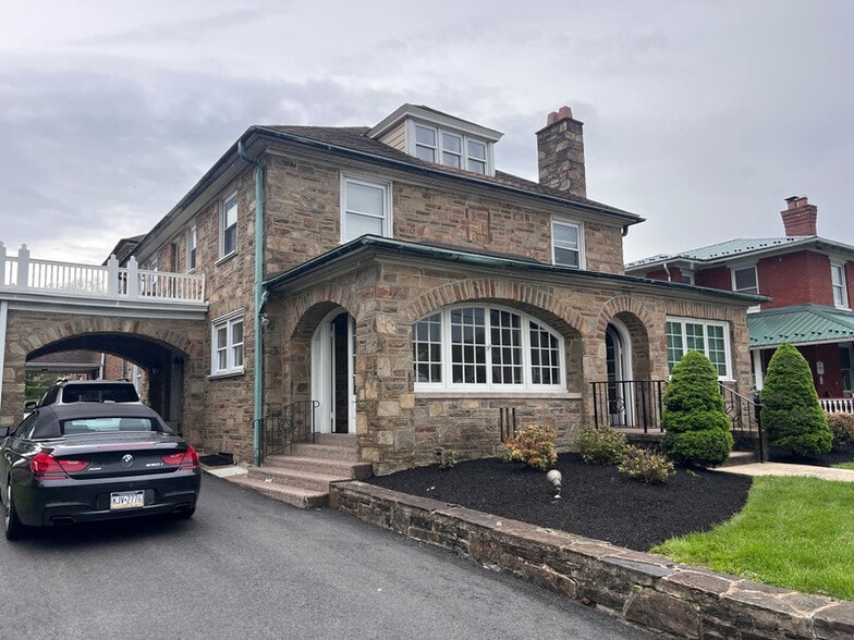 1030 E Lincoln Hwy, Coatesville, PA for sale - Building Photo - Image 2 of 14