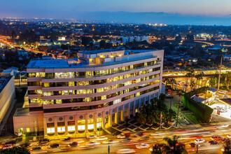 11900 W Olympic Blvd, Los Angeles, CA - AÉRIEN  Vue de la carte