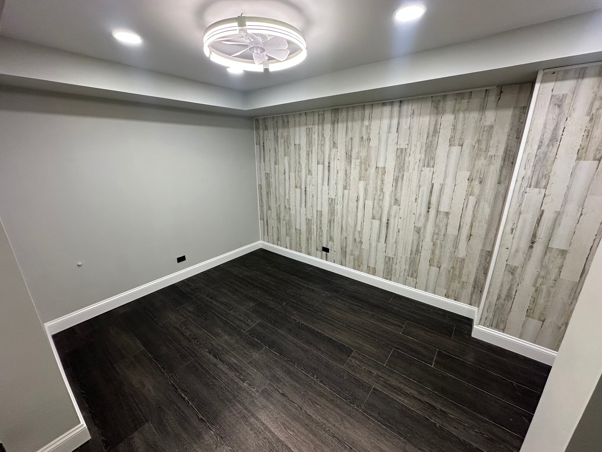 711A-711D Seagirt Ave, Far Rockaway, NY for lease Interior Photo- Image 1 of 1