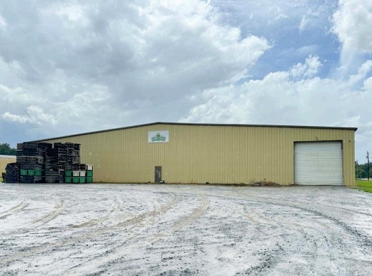 395 Pugh Rd, Clinton, NC à vendre - Photo du bâtiment - Image 2 de 4