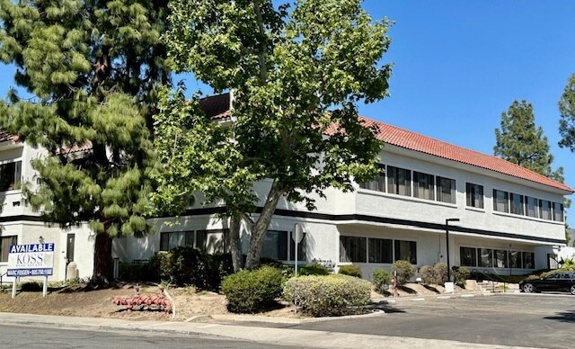 516 Pennsfield Pl, Thousand Oaks, CA for lease Primary Photo- Image 1 of 7