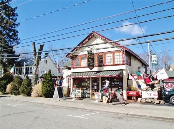 252 Main St, Cornwall, NY à louer - Photo du bâtiment - Image 2 de 33