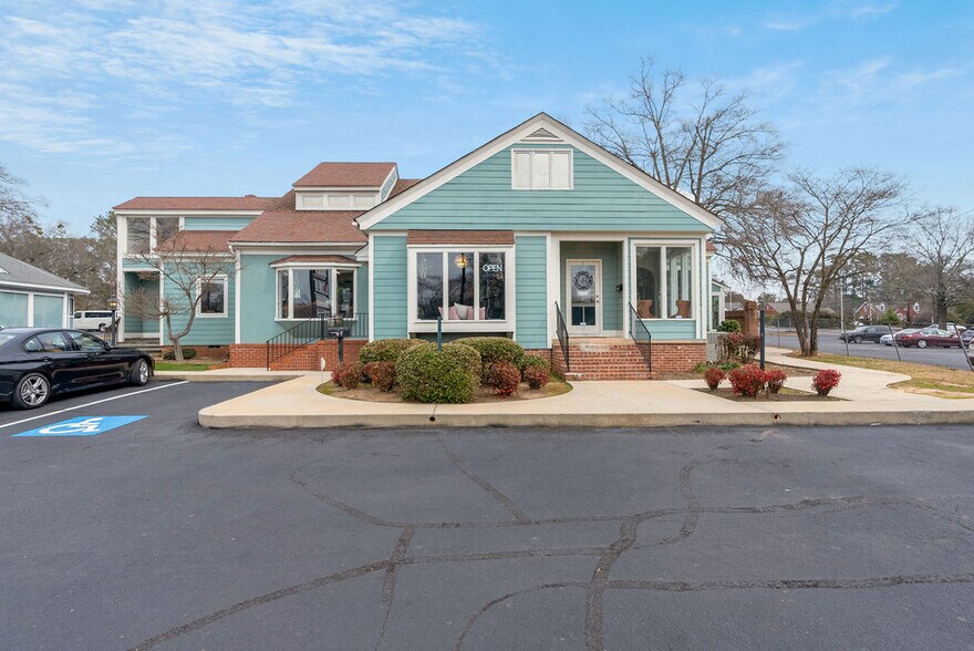 2408 N Main St, Anderson, SC à vendre - Photo du bâtiment - Image 3 de 14