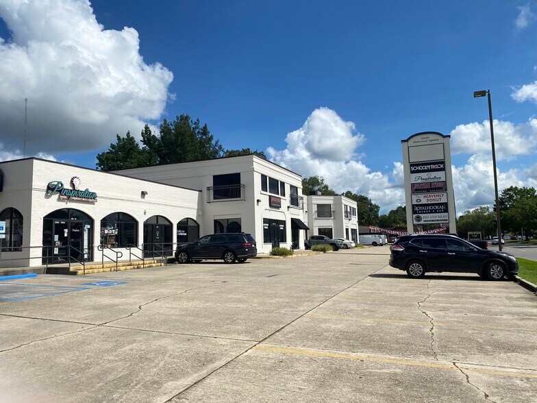 5830 S Sherwood Forest Blvd, Baton Rouge, LA à louer - Photo du bâtiment - Image 1 de 60