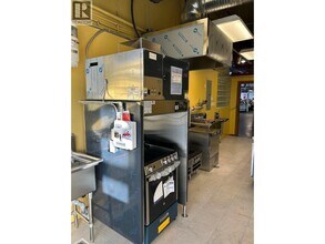 8260 Westminster Hwy, Richmond, BC à louer Photo intérieure- Image 1 de 7