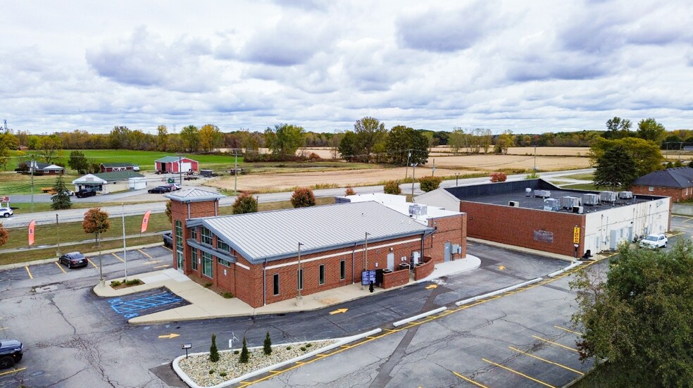 16700 26 Mile Rd, Macomb Township, MI à louer - Photo du bâtiment - Image 3 de 6