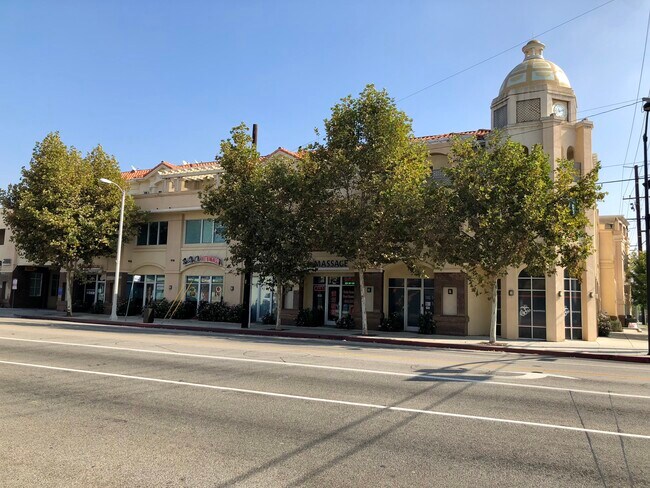 Plus de détails pour 288 S San Gabriel Blvd, San Gabriel, CA - Bureau à louer