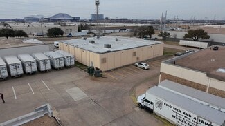 More details for 320-322 International Pky, Arlington, TX - Industrial for Lease