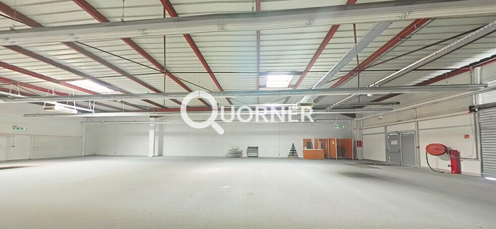 Retail in Bethoncourt for sale - Interior Photo - Image 3 of 6