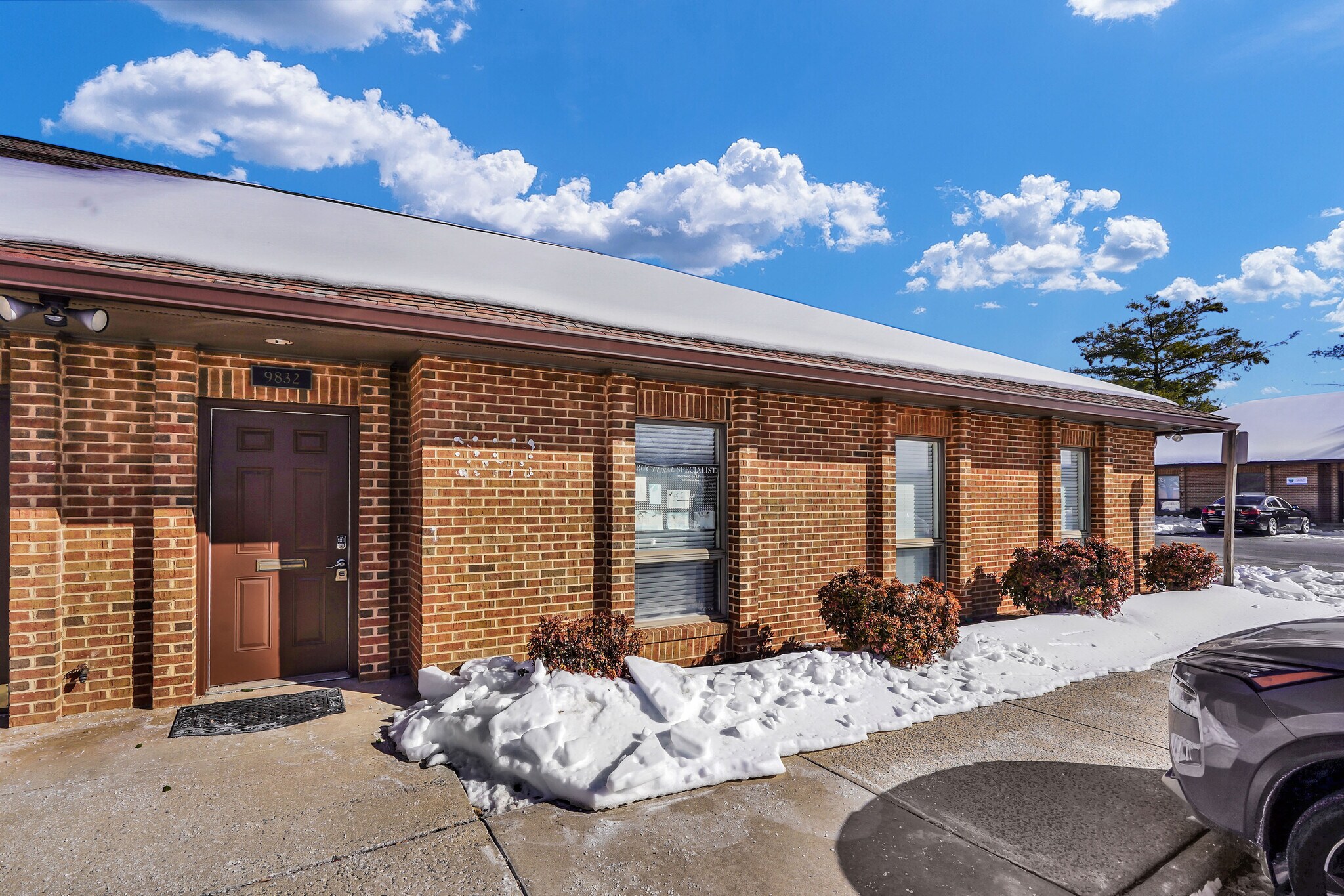 9832-9834 Business Way, Manassas, VA à louer Photo intérieure- Image 1 de 31