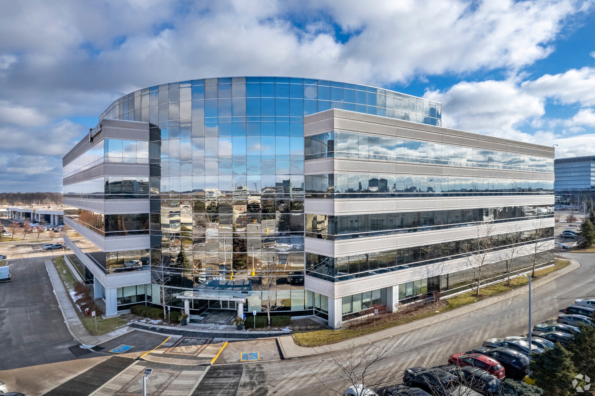 6985 Financial Dr, Mississauga, ON for lease Building Photo- Image 1 of 9