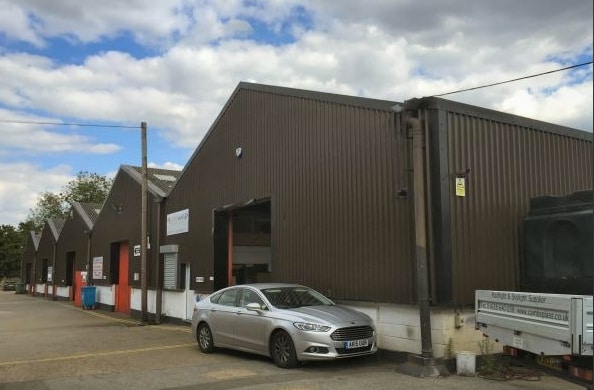 Units 3 - 7 Swan Ln, Newmarket for lease - Building Photo - Image 2 of 2